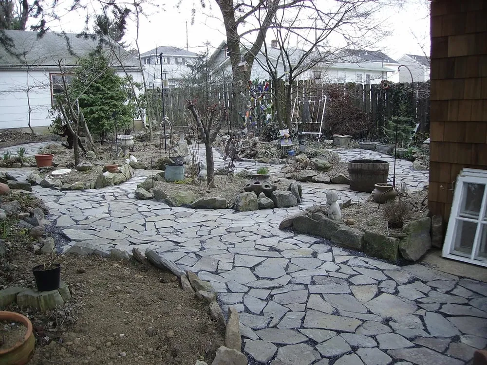 Top-rated garden landscaping in Allentown, PA by AJ Wildflower Landscape Maintenance