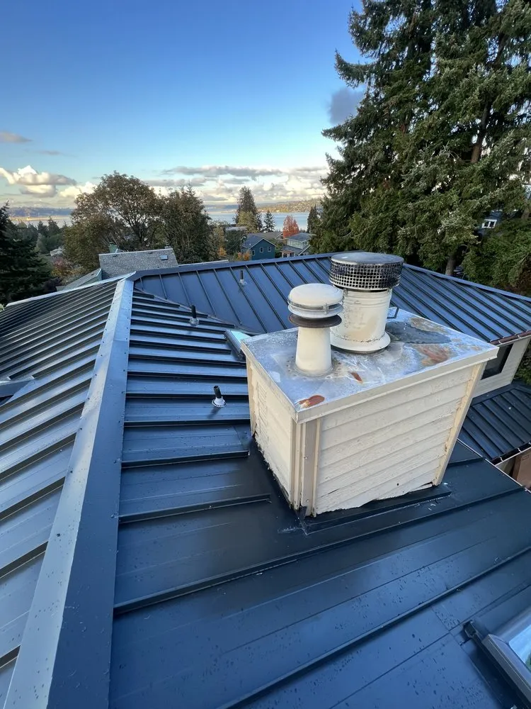 Custom residential landscaping in Lynnwood, WA by AJJ Morales Roofing