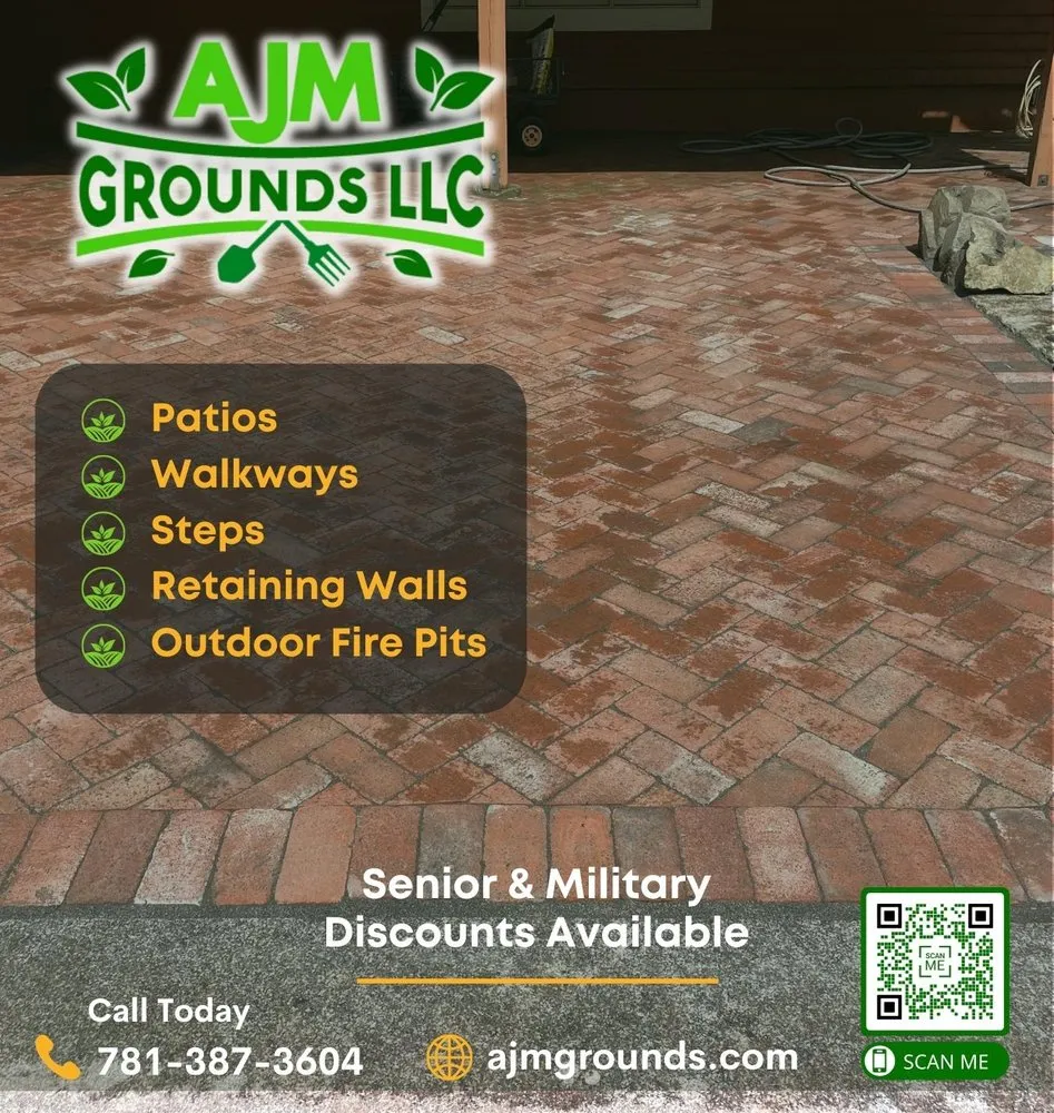 Custom lawn mowing service for residential properties in Woburn, MA by AJM Grounds