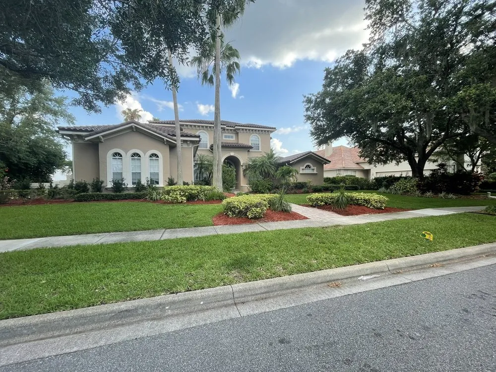 Custom landscaping services experts serving Clermont, FL - AJM Outdoor Solutions