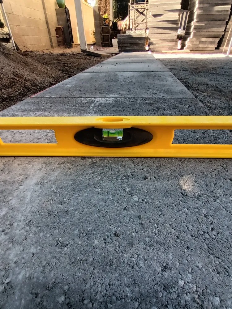 Trusted garden landscaping experts serving Los Lunas, NM - AJR Landscape & Sprinklers