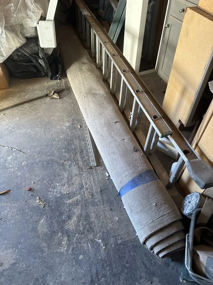 Top-rated yard cleanup service in Columbus, OH by Ajs Columbus handyman