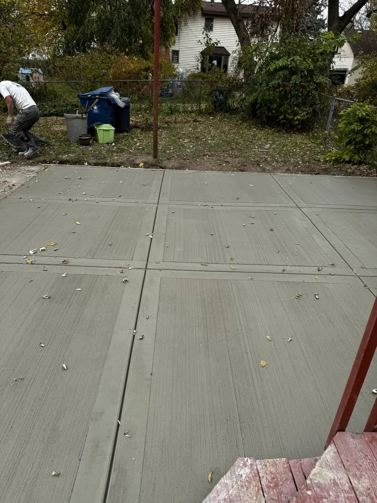 Expert garden landscaping in White Lake, MI - AJ’S Creative Landscape