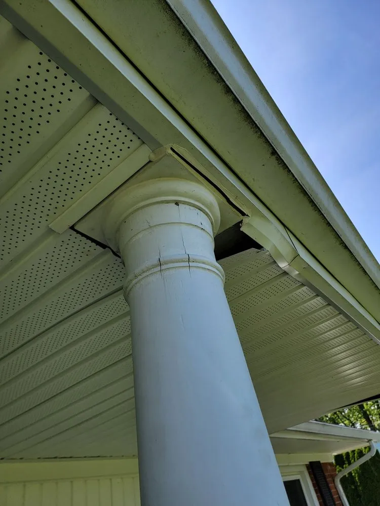 Reliable outdoor landscaping in Flat Rock, MI by AJ's Handyman & Landscaping Service