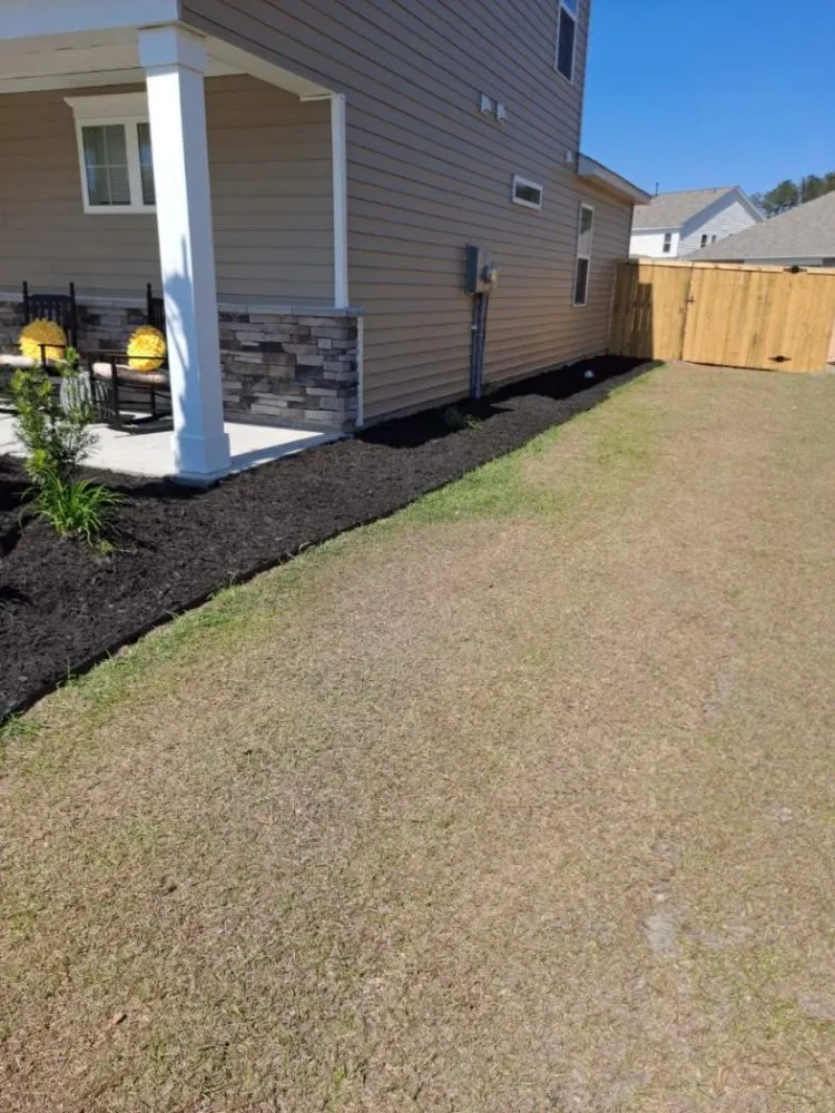 Professional lawn care service in Charleston, SC by Aj's Lawn & Thingz