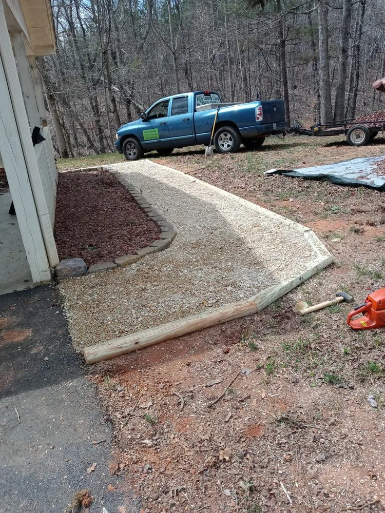 Top-rated landscaping services in Eastanollee, GA - Aj's lawn care
