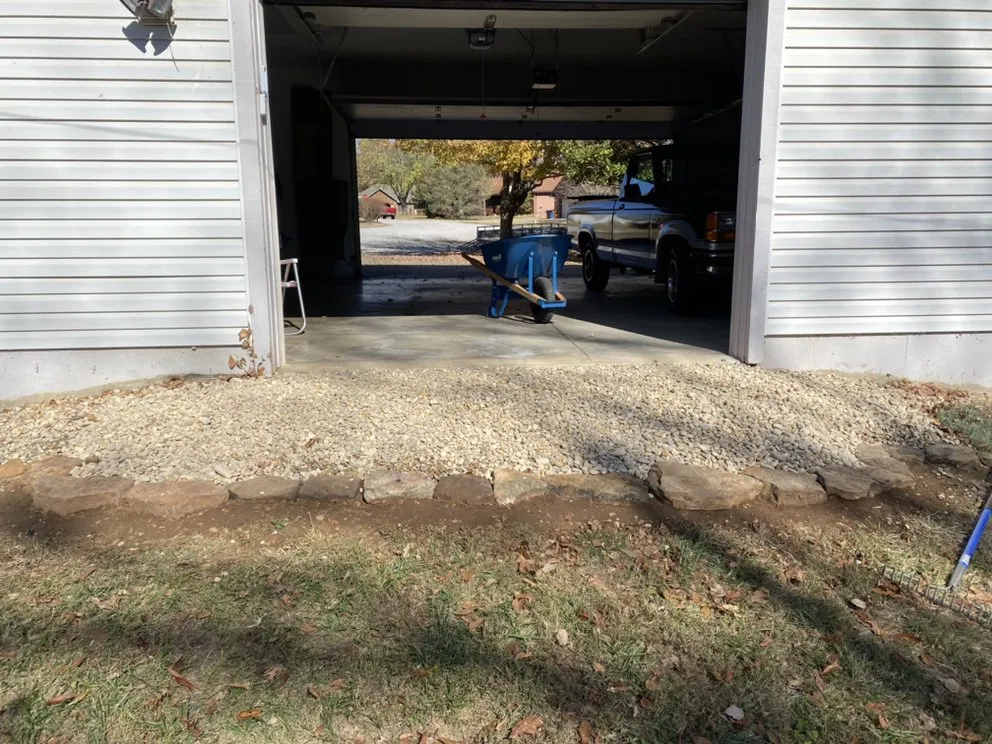 Affordable yard cleanup service in Battlefield, MO by AJ's Lawncare & Landscaping