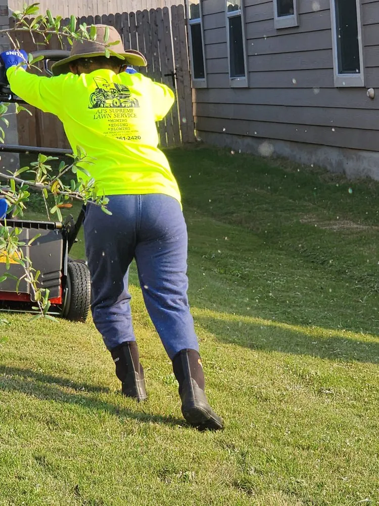 Top-rated yard maintenance near you in Converse, TX by Aj's Supreme Lawncare Services