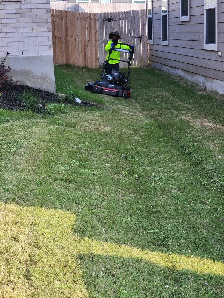Custom lawn mowing service for homes across Converse, TX - Aj's Supreme Lawncare Services