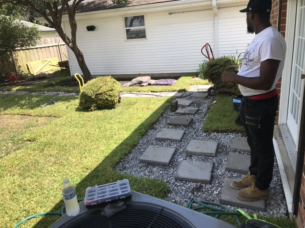 Top-rated yard maintenance for residential properties in New Orleans, LA by A&K landscaping