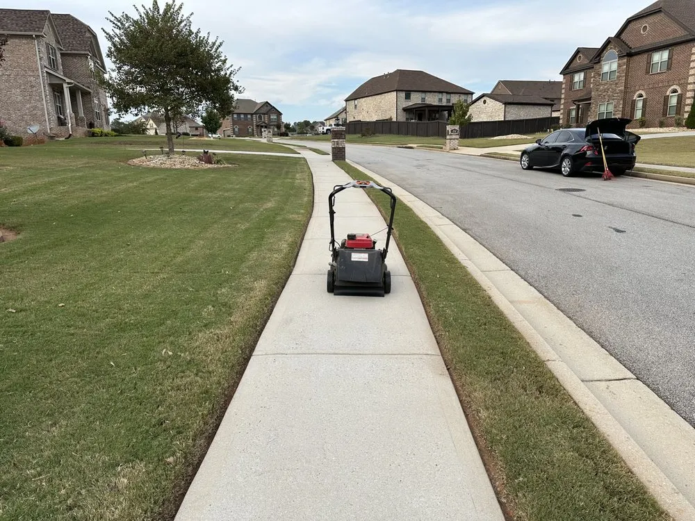 Professional garden landscaping in Jonesboro, GA - AK Lawn & Commercial Cleaning