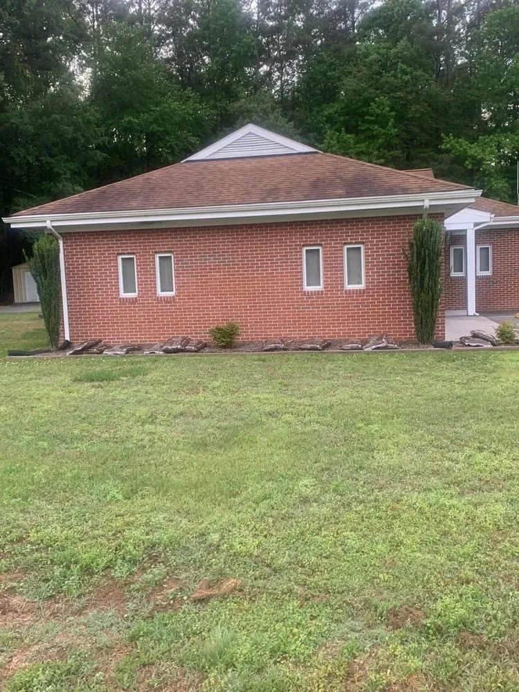 Top-rated yard maintenance in Hampton, AR by A&K Lawn Care Service