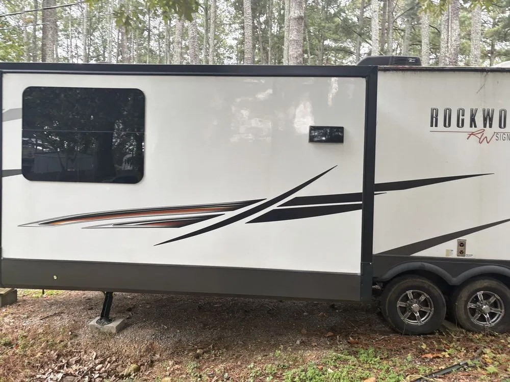 Local yard maintenance experts serving Cullman, AL - AK Outdoor Solutions