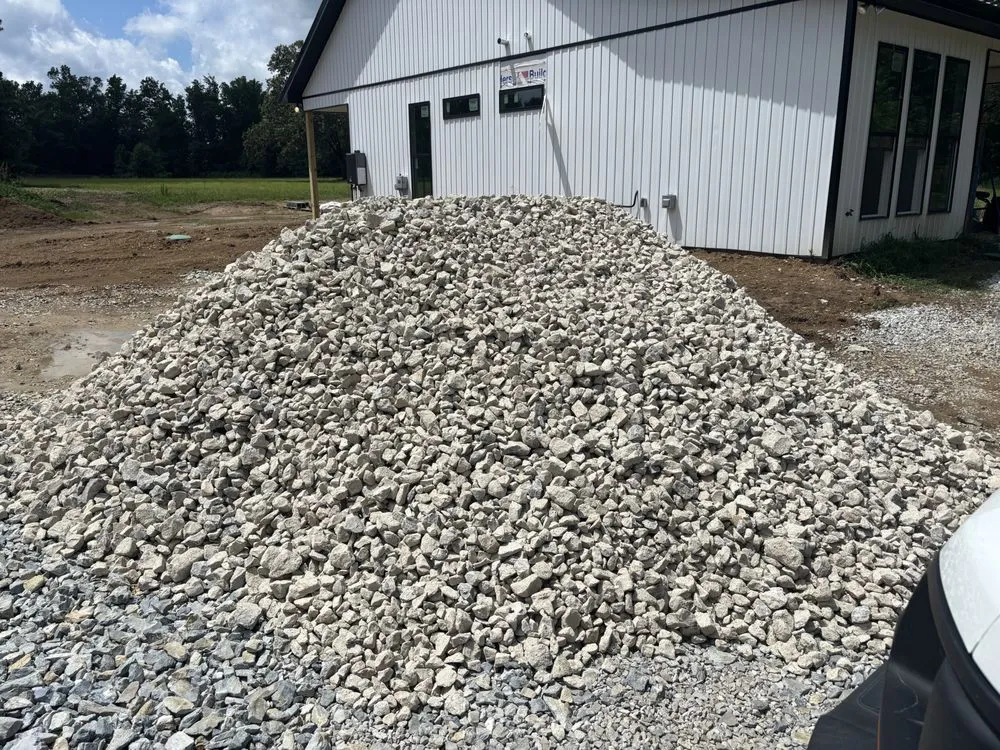 Custom lawn mowing service in Cullman, AL - AK Outdoor Solutions