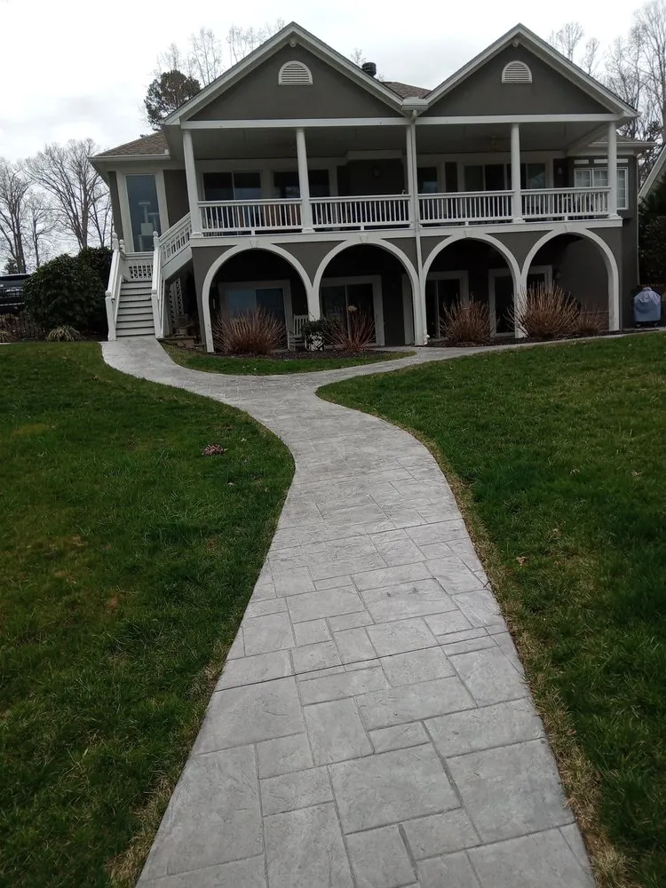 Trusted outdoor landscaping experts serving Claremont, NC - A&K services
