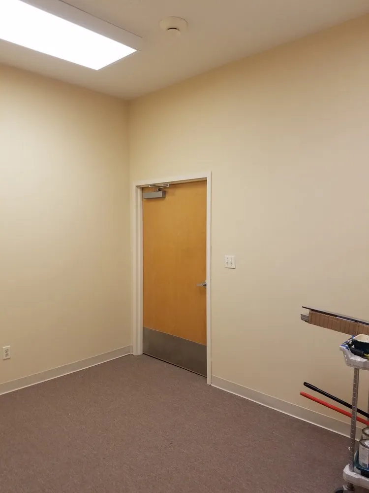 Custom yard cleanup service in Bellport, NY - AKA Home Solutions