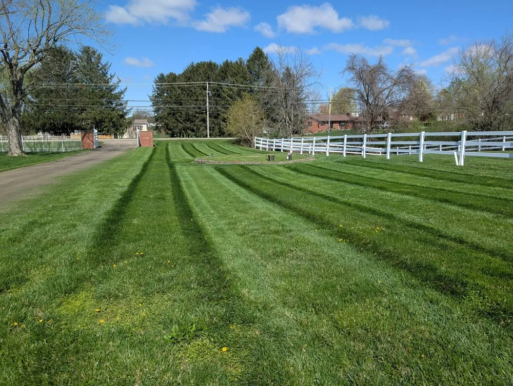 Top-rated residential landscaping in Parkersburg, WV by Akers Lawn Care