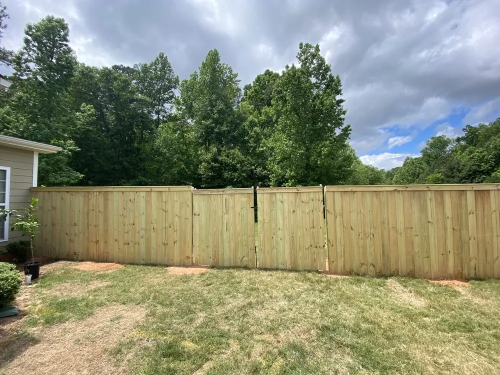 Reliable garden landscaping with custom design in Molena, GA by Akins Fencing & Landscaping