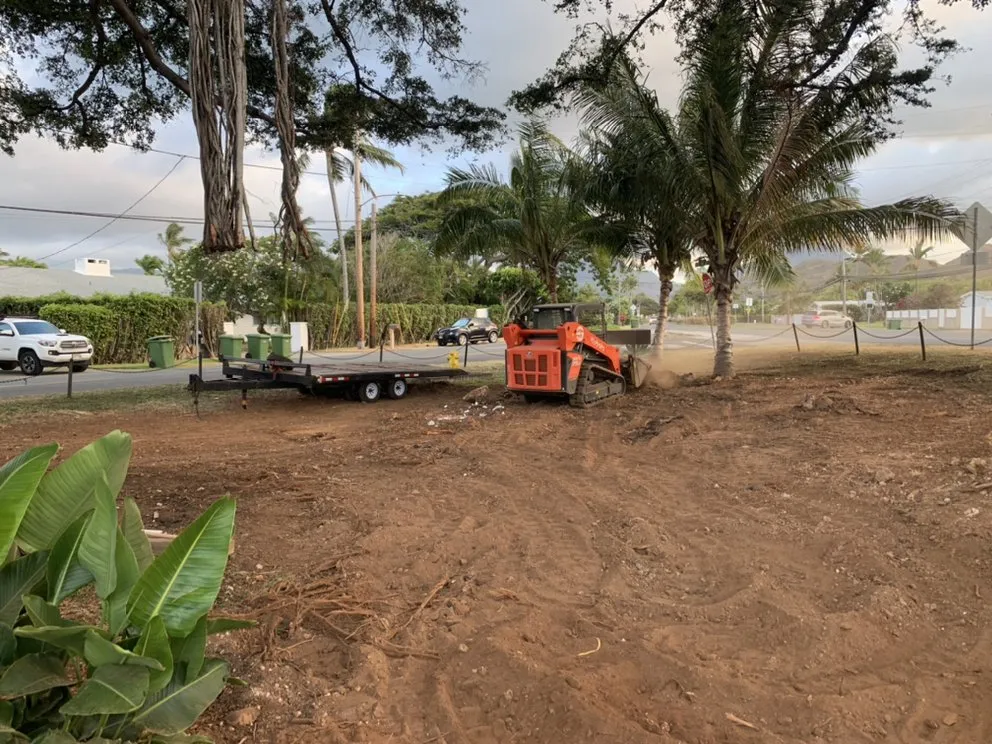 Custom landscaping services in Pearl City, HI by AKJ Services