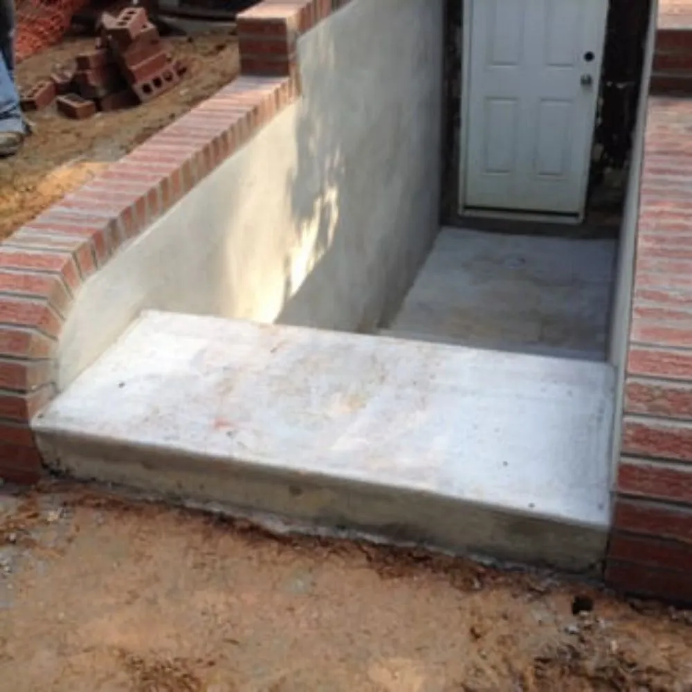 Custom residential landscaping in Beltsville, MD - AKM Construction