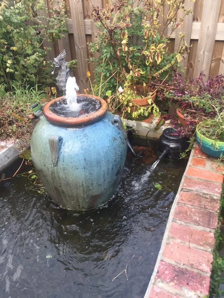 Top-rated landscaping services experts serving Port Allen, LA - AKR Waterscapes