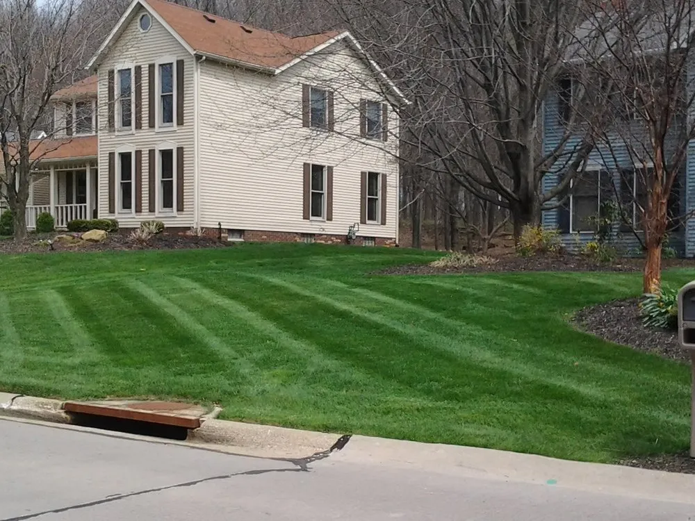 Trusted yard maintenance for beautiful yards in Akron, OH by Akron Canton Lawn Care