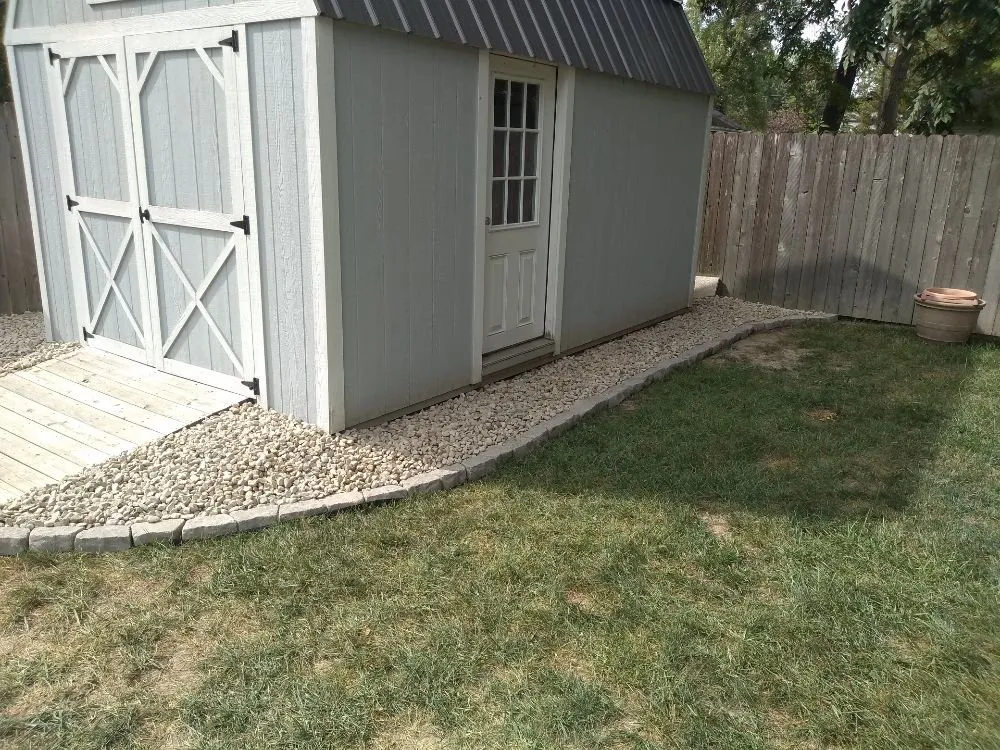 Trusted lawn mowing service in Anderson, IN - Ak's Mowing & Landscaping