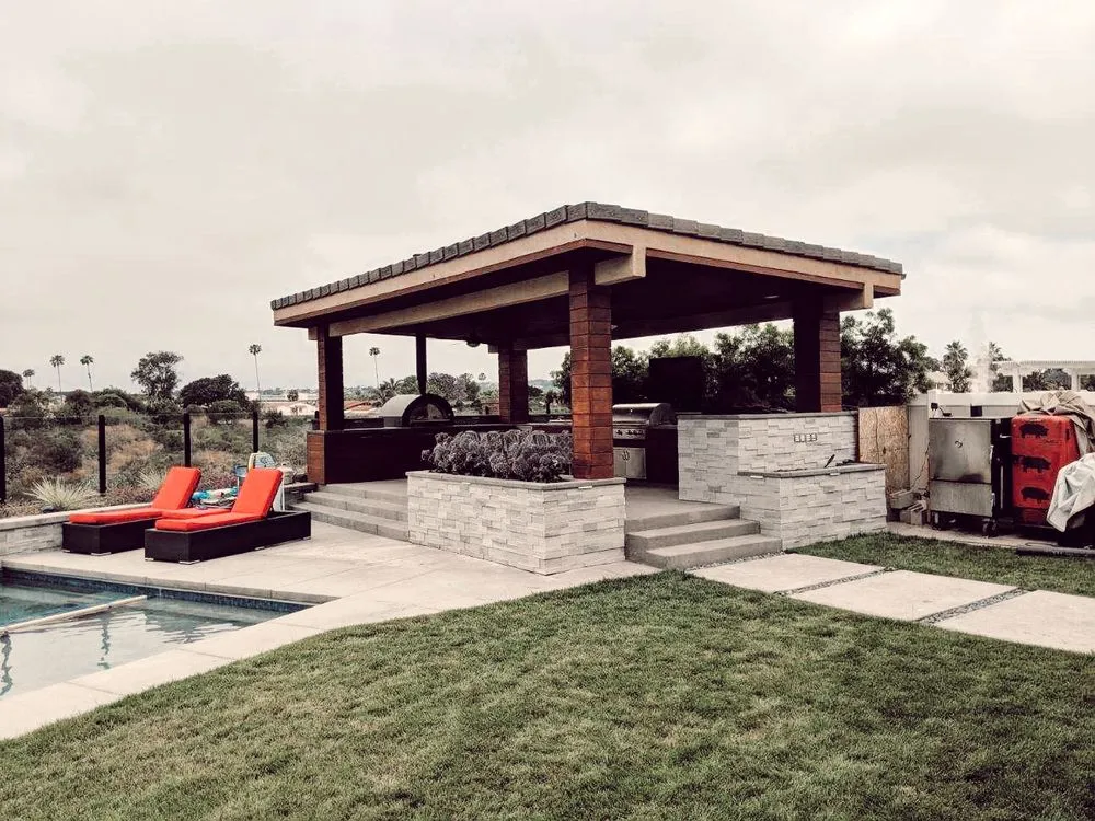 Local lawn mowing service experts serving Vista, CA - AKS Pools