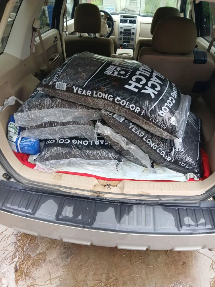 Expert yard cleanup service in Bonne Terre, MO - Al & Heffers