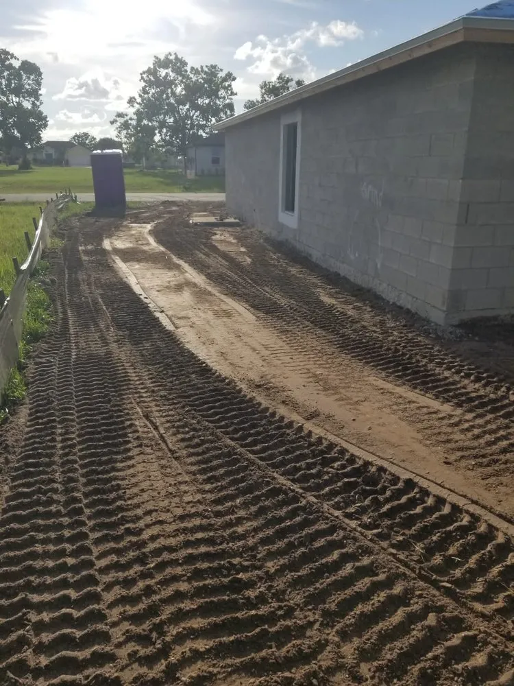 Top-rated landscaping services in Cape Coral, FL - AL & Son's General Services & Activities