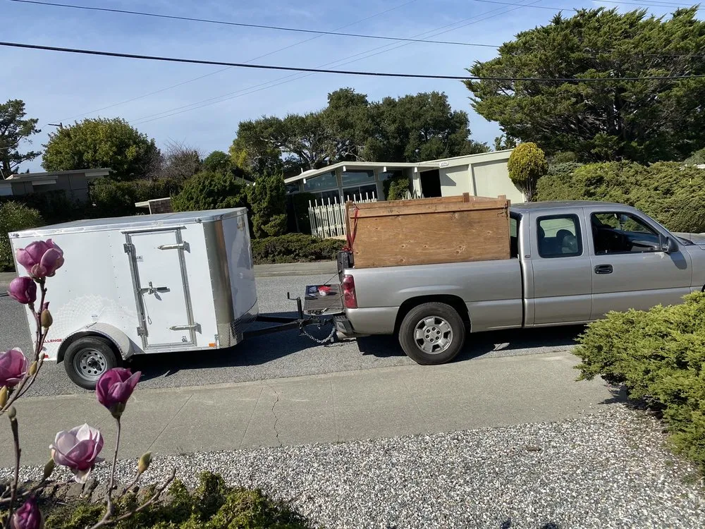 Custom yard cleanup service in East Palo Alto, CA - Al Carpio Landscaping