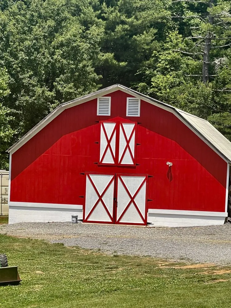 Trusted yard maintenance experts serving Hendersonville, NC - A&L Construction And Lawn Care