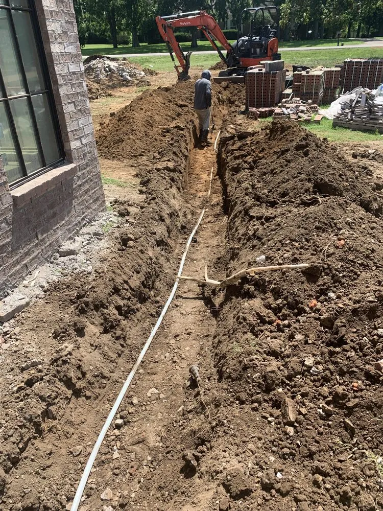 Reliable yard maintenance in Columbia, TN by A&L Landscaping