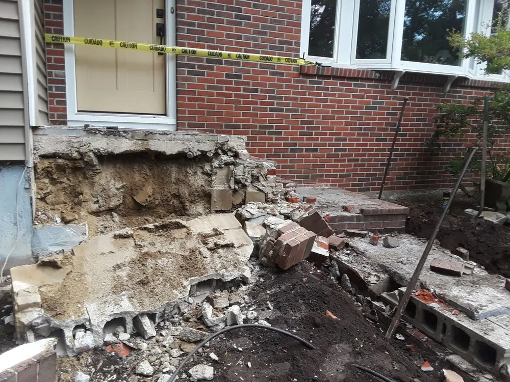 Reliable landscaping services experts serving Lynn, MA - A.L Masonry And Tree Services