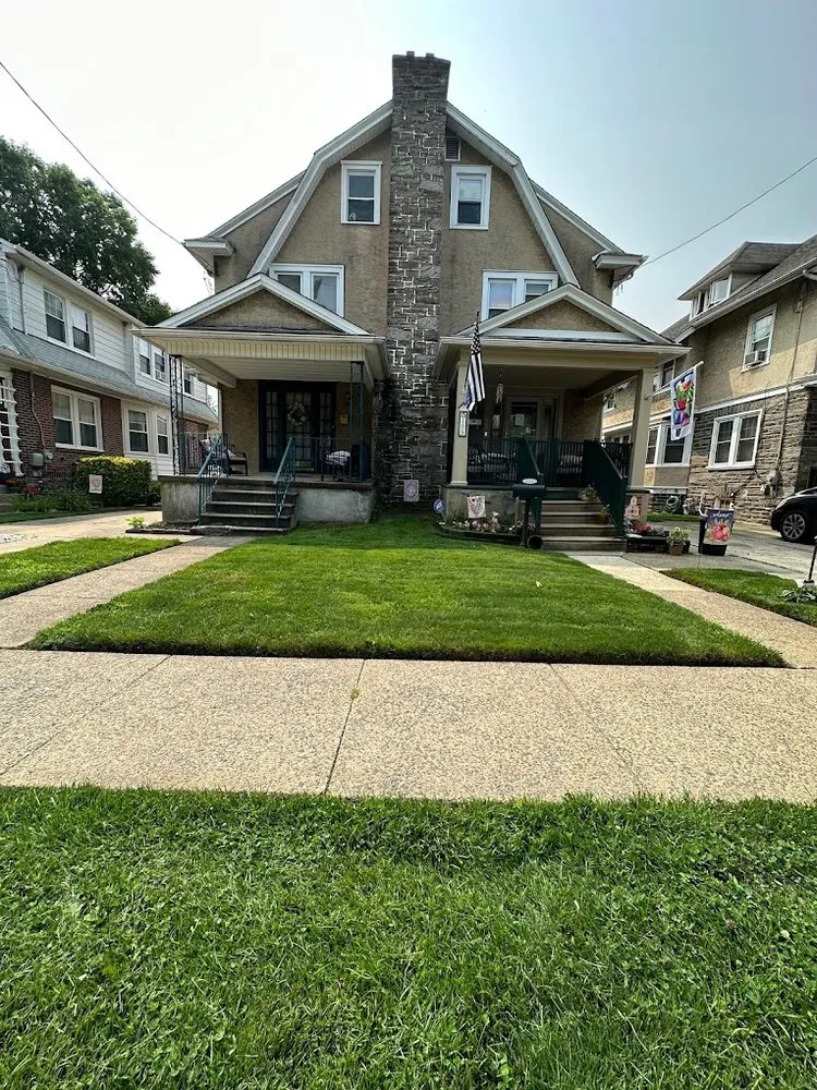 Top-rated yard cleanup service experts serving Havertown, PA - Al Pezza Company