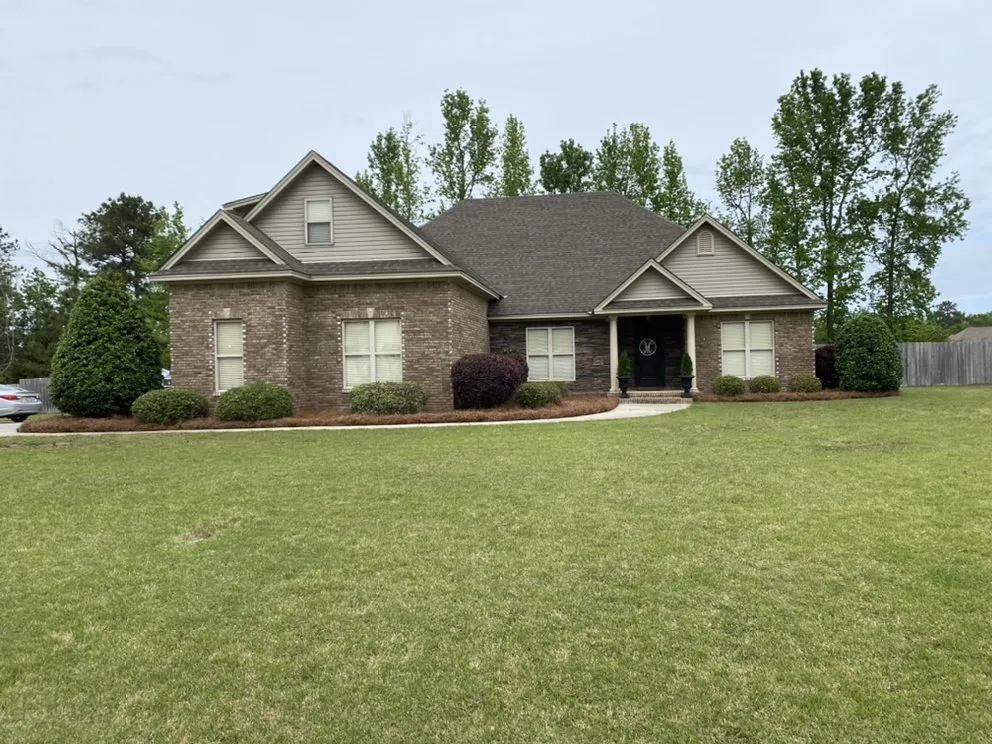 Reliable landscaping services near you across Deatsville, AL - Alabama Exterior Restoration