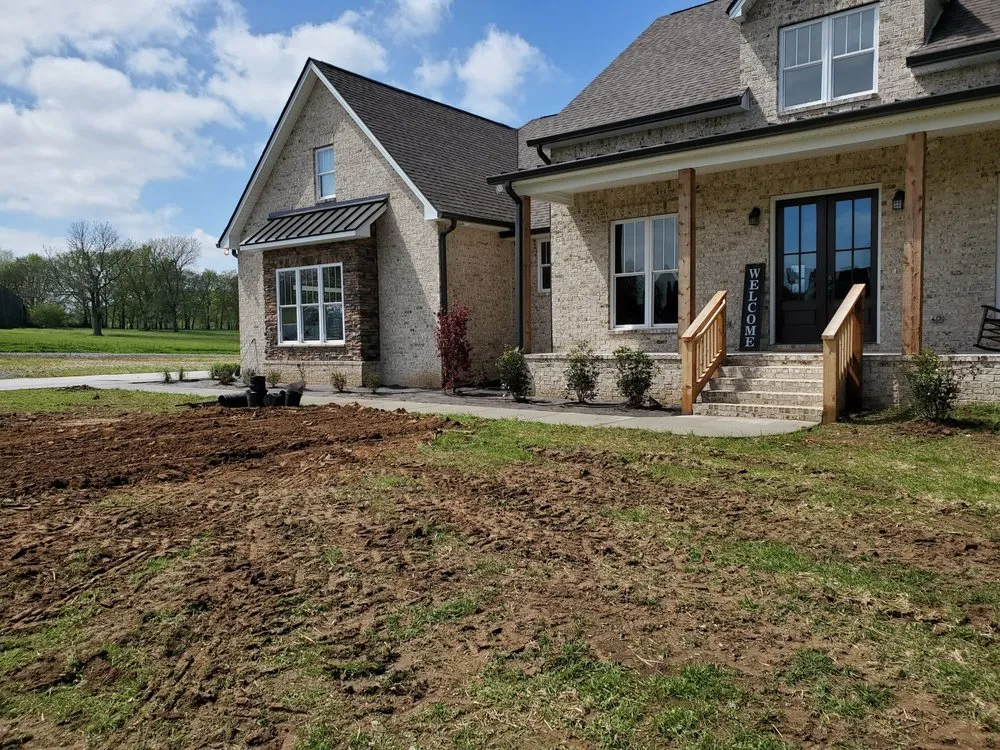 Trusted yard maintenance with custom design across Alexander City, AL - Alabama Fence And Landscape Contractors