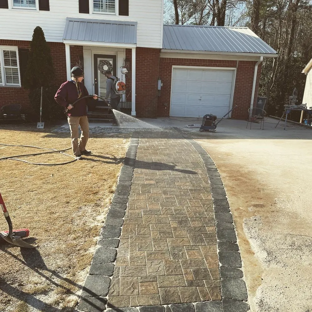 Reliable residential landscaping experts serving Chelsea, AL - Alabama Outdoor Professionals