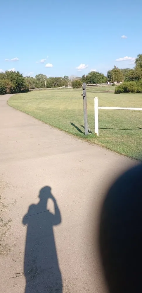 Affordable lawn care service in Enid, OK by AlaCarte Mowing & More