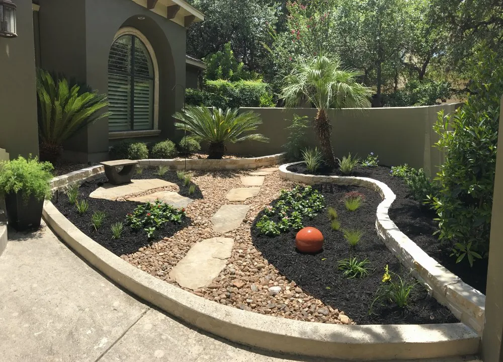 Professional landscape installation for year-round maintenance in Cibolo, TX by Alamo City Scapes