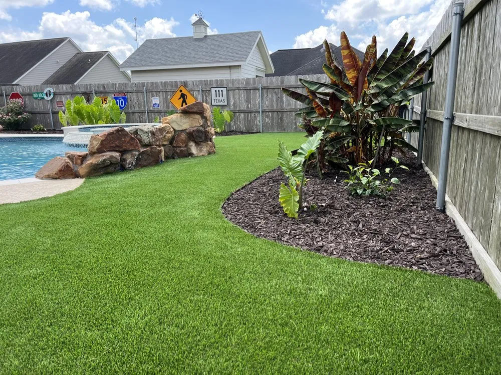Local garden landscaping experts serving San Antonio, TX - Alamo City Tree Service & Landscaping