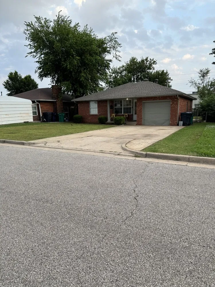 Custom landscape design in Oklahoma City, OK - Alamo Lawn Care