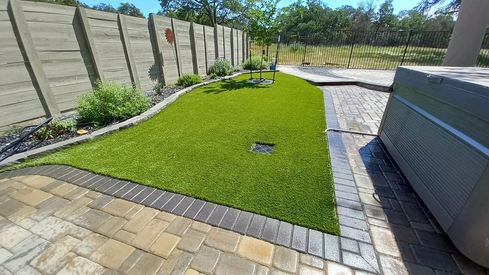 Reliable lawn care service experts serving San Antonio, TX - Alamo Outdoor Solutions