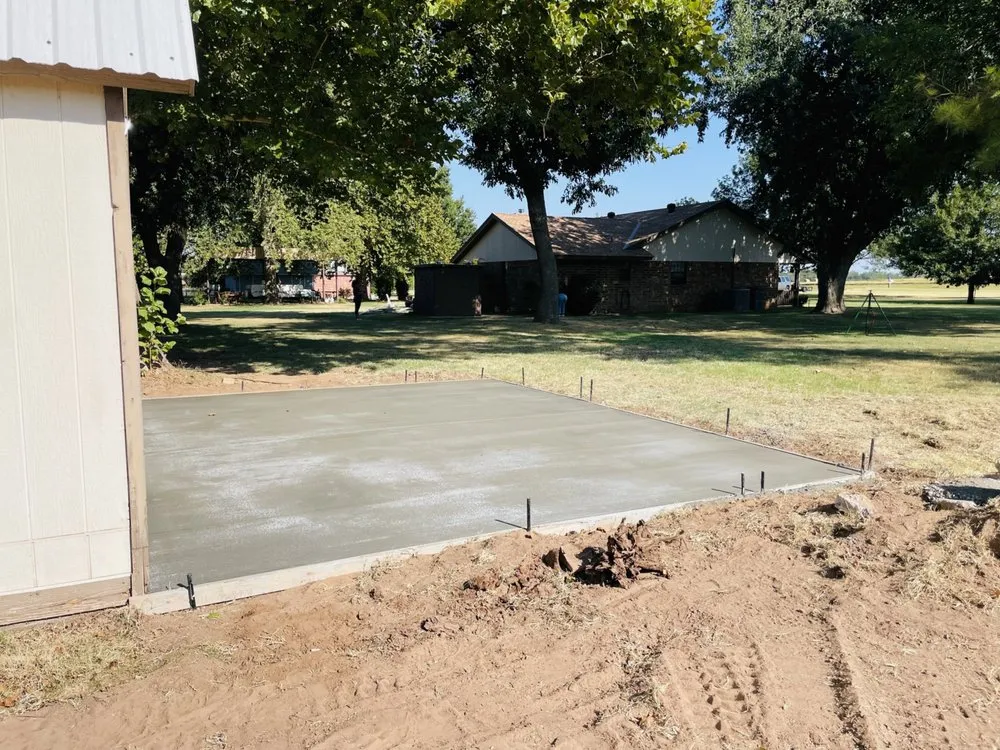 Local outdoor landscaping for beautiful yards across Moore, OK - Alamos Concrete & Landscaping