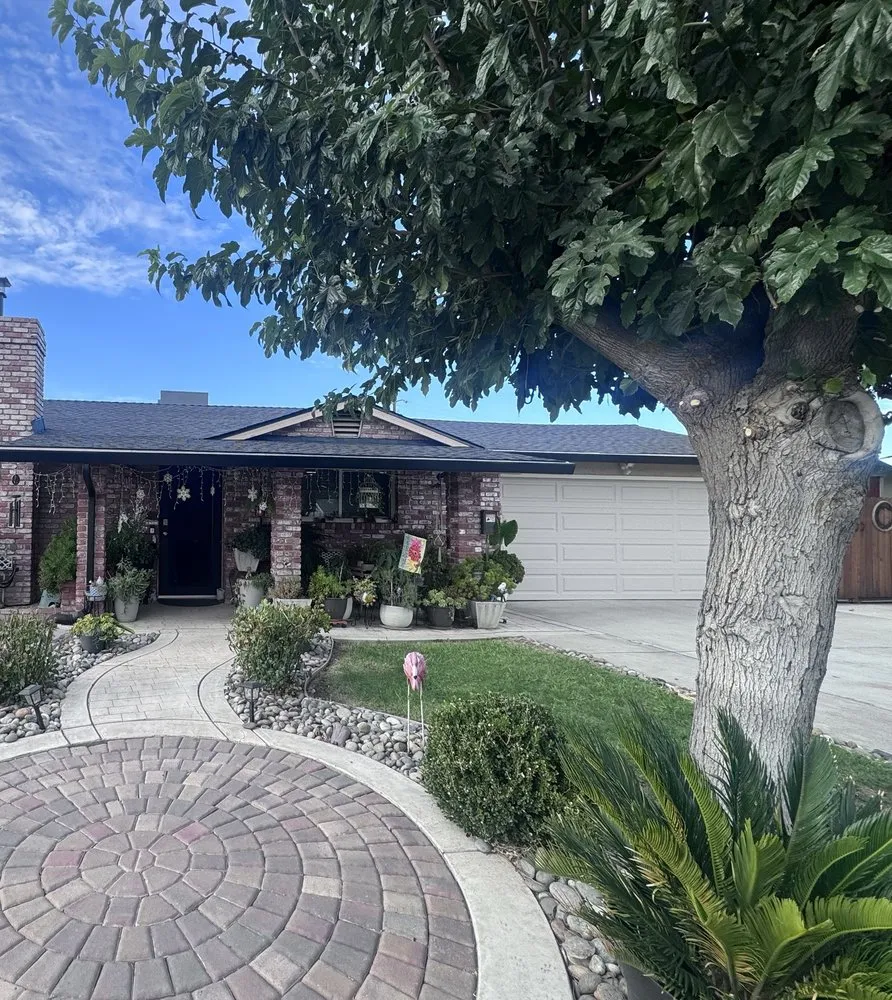 Custom outdoor landscaping with custom design across Livermore, CA - Alamo’s Tree Service