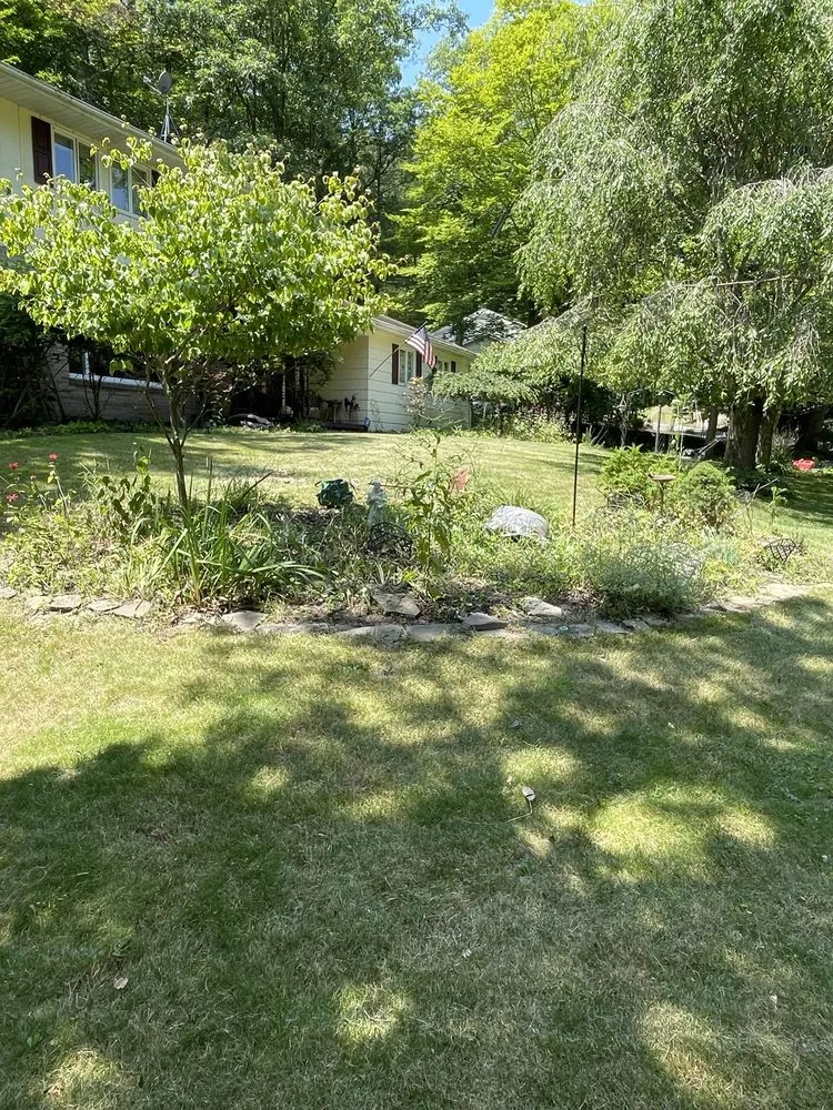 Top-rated garden landscaping in Duboistown, PA - Alan & Nate's Lawn Care