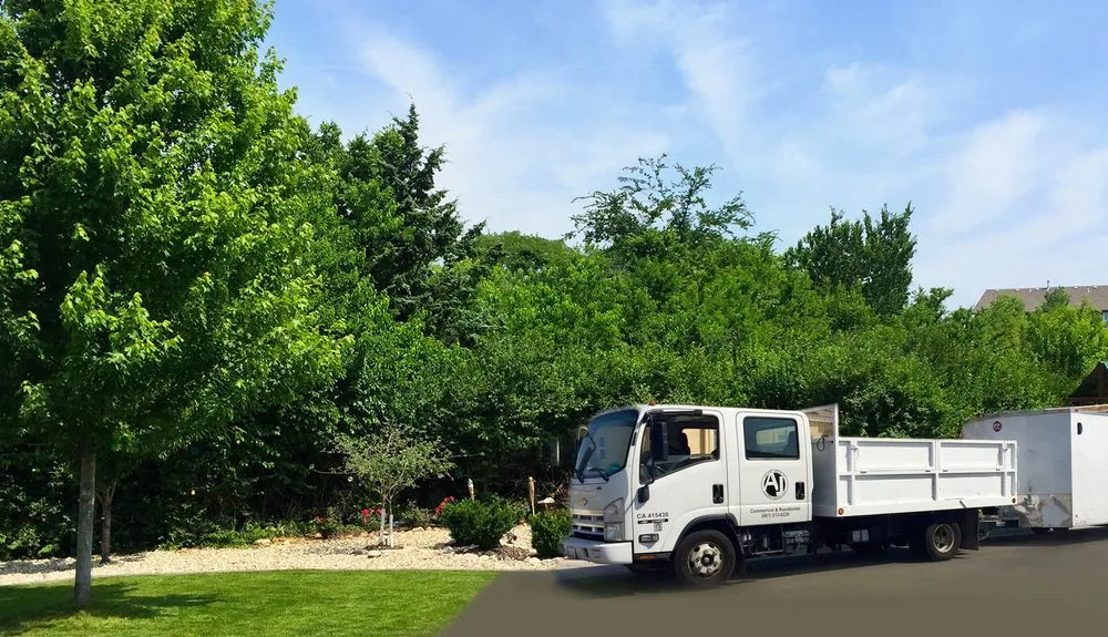 Local lawn care service with custom design in Bakersfield, CA by Alan Jack Lawn Service