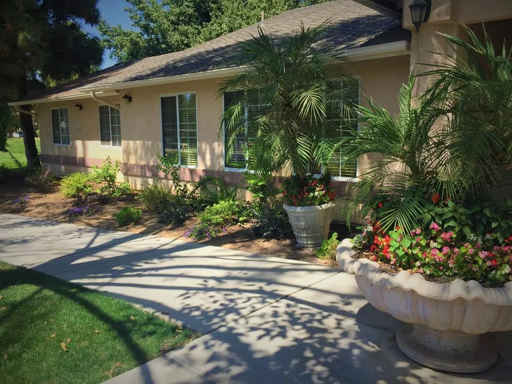Local yard cleanup service in Bakersfield, CA - Alan Jack Lawn Service