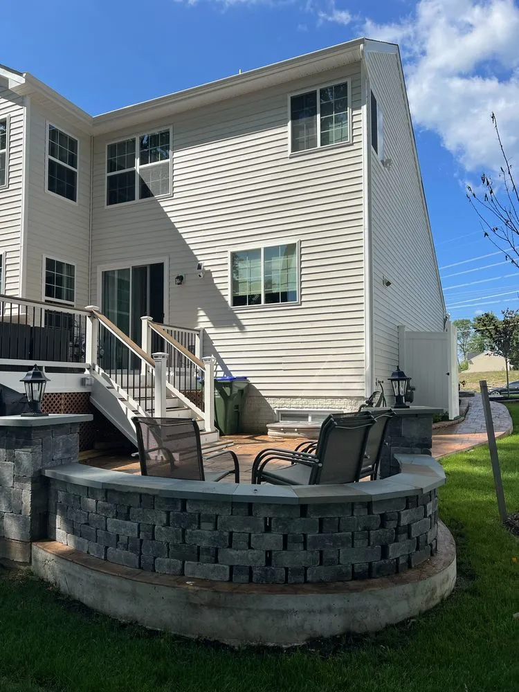 Professional yard cleanup service near you across Dale City, VA - Alan Landscaping