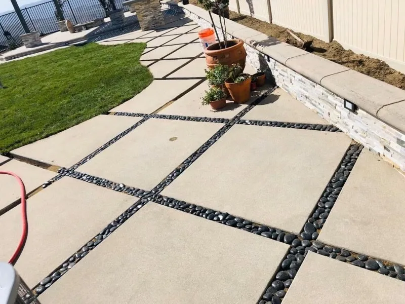 Affordable landscaping services experts serving Palmdale, CA - AlanisOutdoorLiving